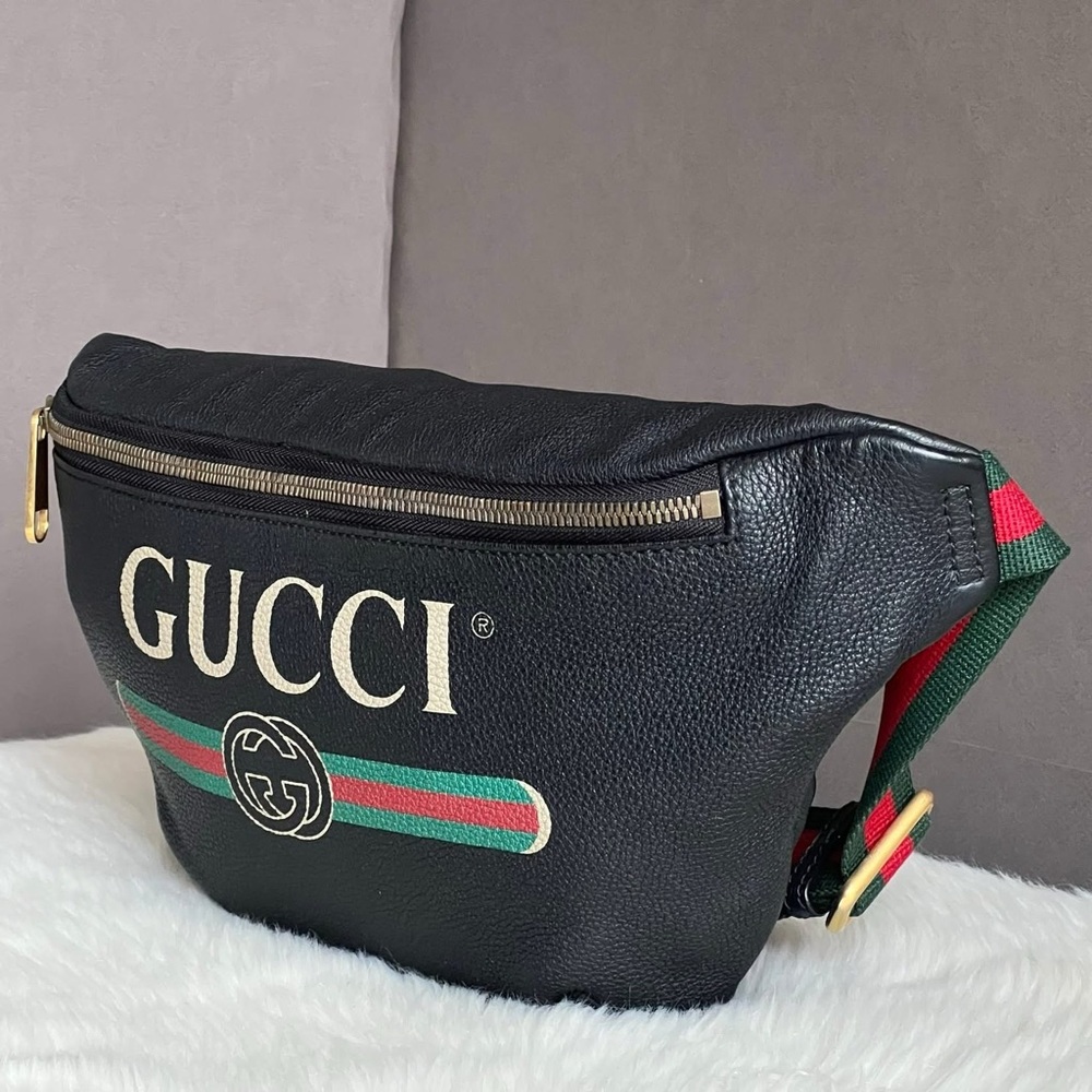 💰SOLD - Gucci Logo Print Leather Belt Bag - Picture 3 of 15